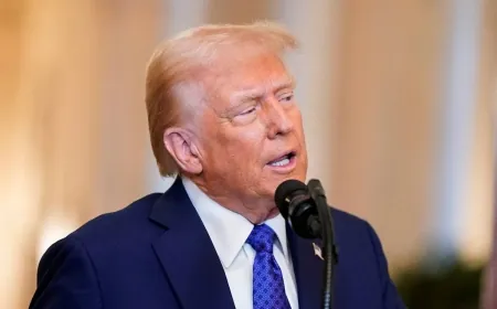 ترمب يرفض قول ما إذا كان سوف يسحب قوات بلاده من سوريا