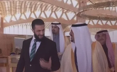 وصول الرئيس السوري أحمد الشرع إلى ‎#الرياض في زيارة رسمية