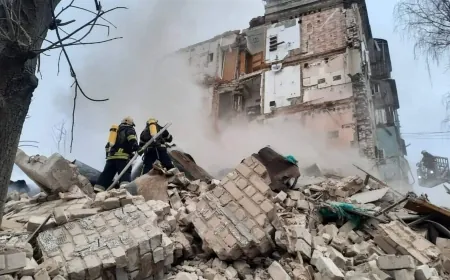 أربعة قتلى و20 جريحا بهجوم صاروخي روسي في شرق أوكرانيا