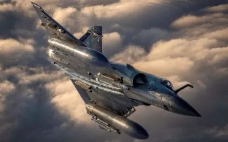 فرنسا تسلم أوكرانيا أول شحنة من طائرات "ميراج 2000-5 إف"، لكن تشغيلها في القتال لن يكون أمرًا سهلاً