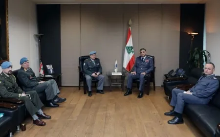 اللواء عثمان استقبل رئيس مراقبة الهدنة على رأس وفد