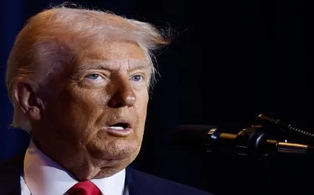 ترامب: "من المحتمل" أن ألتقي زيلينسكي الأسبوع المقبل