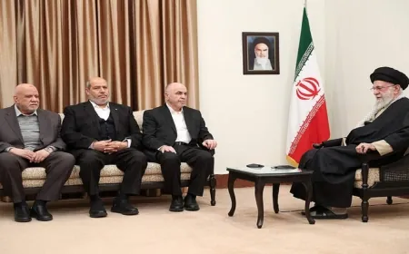 خامنئي يلتقي كبار قادة حماس في طهران