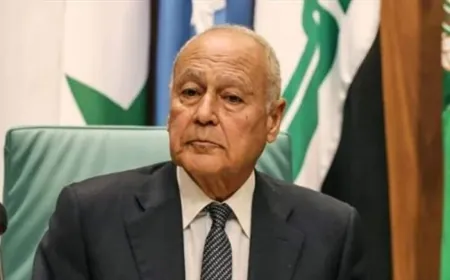 أبو الغيط: لتتنحَ حماس!