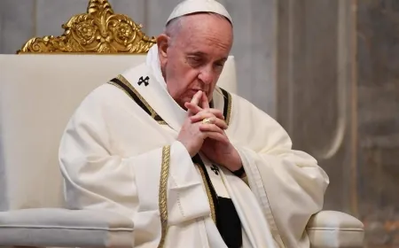 البابا فرنسيس: سياسة ترامب حيال المهاجرين "تمس بكرامتهم"