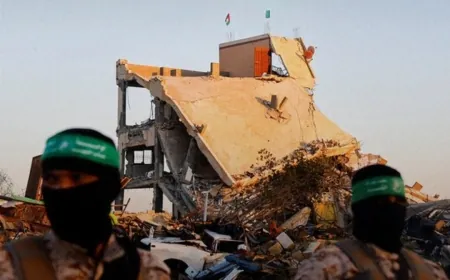 انتشار لكتائب القسـ ـام وسـ ـرايا القدس  في خان يونس جنوبي قطاع غزة استعداداً لتسليم الأسرى الإسرائيليين