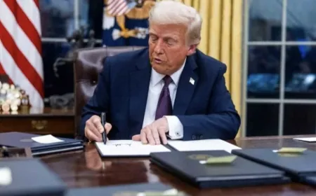 ترامب يعتزم فرض رسوم إضافية على السيارات المستوردة