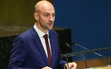 فرنسا: إعادة روسيا لمجموعة السبع غير مقبولة حالياً