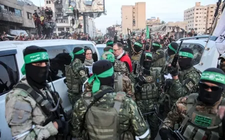 “حماس”: اشتراط إبعادنا عن غزة حرب نفسية سخيفة
