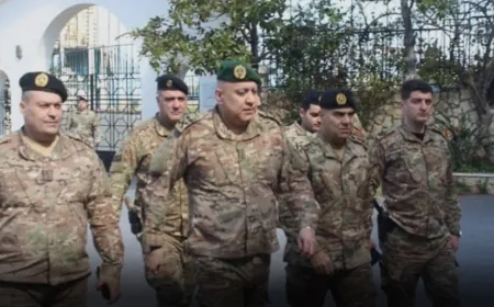 تبرُّع قائد الجيش وعدد من الضباط بالدم