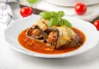 طريقة عمل رولات الباذنجان بالصوص الأحمر