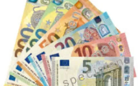 اليورو يستعيد قيمته