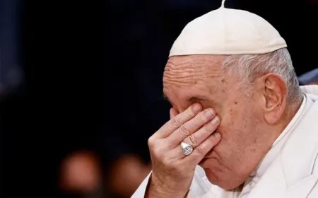 الفاتيكان: حالة البابا فرنسيس مستقرة طوال اليوم واستأنف بعض العمل