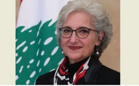 كرامي في رسالة الى المعلمين والمعلمات: أمد يدي إليكم جميعًا