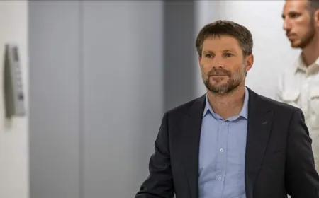 وزير المال الإسرائيليّ: خطة ترامب لنقل سكان غزة بدأت تتبلور