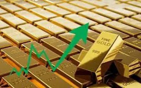 الذهب يرتفع مع تزايد الإقبال على الأصول الآمنة وضعف الدولار