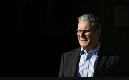 ستارمر: بوتين غير جاد بشأن السلام