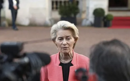 فون دير لايين تدعو روسيا إلى قبول وقف النار في أوكرانيا لسلام عادل ودائم