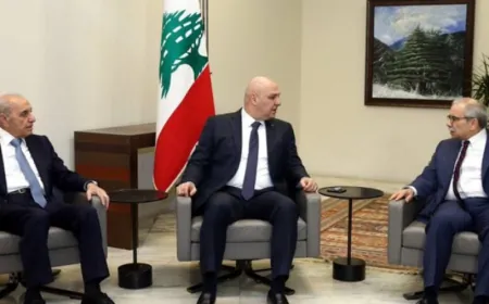 اجتماع بين الرؤساء الثلاثة في قصر بعبدا قبيل الإفطار