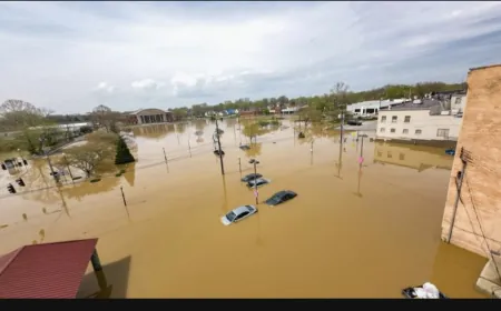 16 قتيلًا على الأقل جراء عواصف وفيضانات في الولايات المتحدة