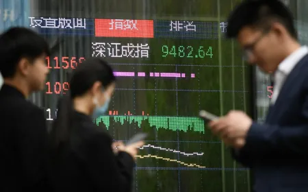 يوم أسود جديد في بورصات العالم... هلع في الأسواق وترامب متمسك بموقفه