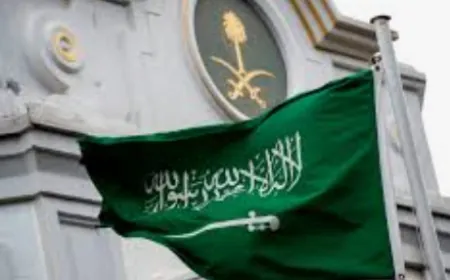 السعودية ترحب بمحادثات إيران وأمريكا في سلطنة عُمان وتدعم الحوار