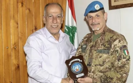 قائد القطاع الغربي في اليونيفيل يلتقي بلديات الجنوب لتعزيز الحوار والأمن