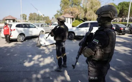 الحكومة السورية تعلن سقوط "رؤوس أمنية" من عهد الأسد في قبضة العدالة