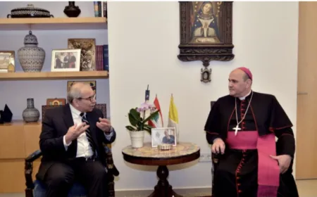 الرئيس سلام عزى بالبابا في حريصا وزار بكركي مطمئنا الى صحة البطريرك الراعي