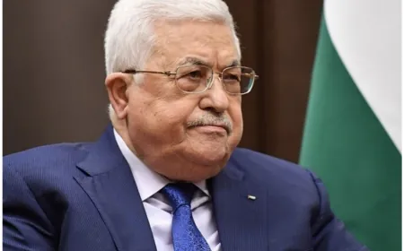 "حماس" استنكرت تعيين حسين الشيخ نائباً للرئيس الفلسطيني