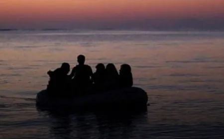 إحباط عملية تهريب أشخاص عبر البحر.