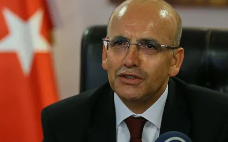 وزير المالية التركي: النمو الاقتصادي للبلاد معرض لخطر التباطؤ