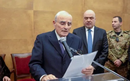 سلسلة لقاءات لوزير الدفاع.. إليكم تفاصيلها
