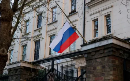 روسيا تندد في اتهامات بشن هجمات سيبرانية على مصالح فرنسية
