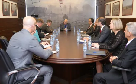 منسى: الإحتلال الإسرائيلي يشكل عقبة أمام "الجيش"