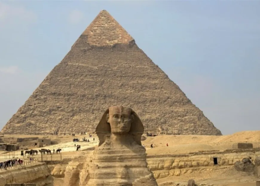 "النهار هيقلب ليل"... ماذا يجري في مصر؟