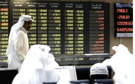 تباين أداء بورصات الخليج مع تراجع النفط