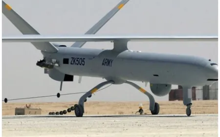 تحليق مسيرة من نوع هيرمز450 في أجواء بلدة فرون