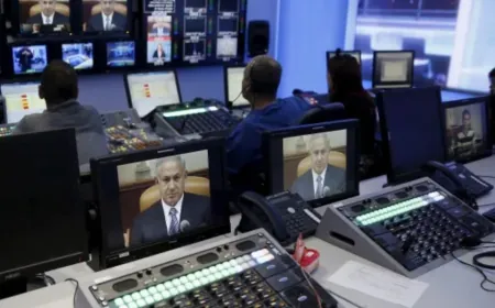 إعلام إسرائيلي: 15 غارة إسرائيلية على مطار صنعاء