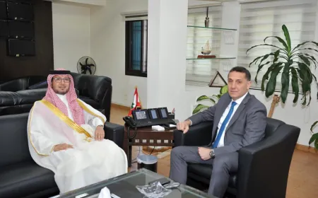 رئيس شعبة المعلومات العميد محمود قبرصلي يستقبل سفير المملكة العربية السعودية وليد بخاري  