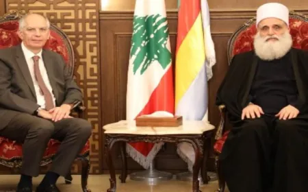 هذا ما طلبه شيخ العقل من السفير الفرنسي