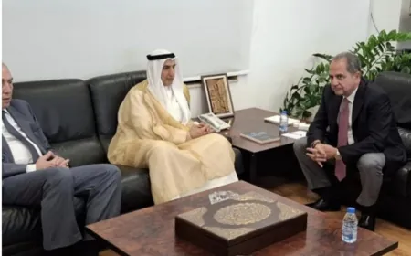 الصدي بحث والمدير العام للصندوق العربي التعاون القائم وسبل تعزيزه