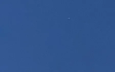 إلقاء قنبلة صوتية فوق مدرسة الضهيرة