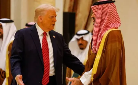 ترامب : محمد هل تنام ليلاً؟