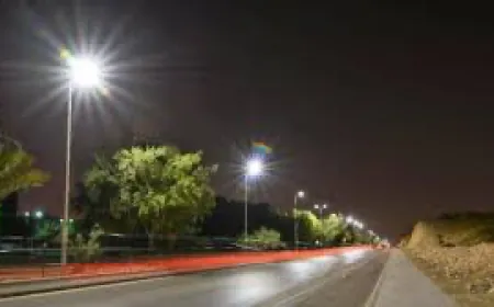 سلام رعى حفل إفتتاح مشروع إنارة كورنيش الروشة: نضيء الشارع لنحتفل بهزيمة الظلمة