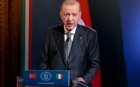فرصة تاريخية للسلام.. أردوغان يحث زيلينسكي وبوتين على الاجتماع في تركيا لإنهاء الحرب