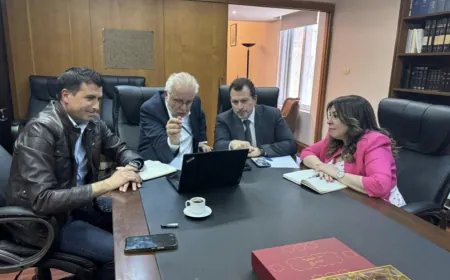 شحادة ونصار يبحثان رقمنة وزارة العدل والمحاكم