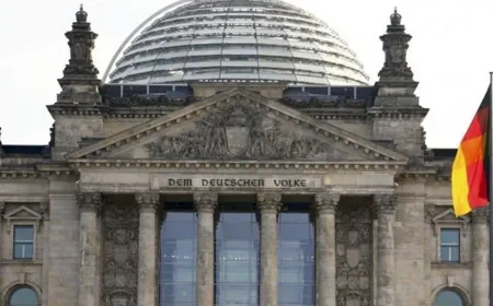 متحدث باسم وزارة الخارجية الألمانية: إطلاق الجيش الإسرائيلي هجوما بريا جديدا على غزة يثير قلقا بالغا.