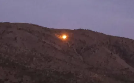 قام العدو الإسرائيلي بإلقاء قنبلة مضيئة منذ بعض الوقت في محيط موقع الردار المعادي بإتجاه بركة النقار