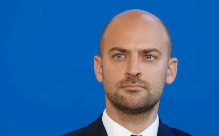 باريس: على اسرائيل السماح باستئناف دخول المساعدات إلى غزة فورا ودون عوائق